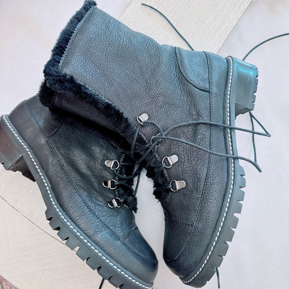 Stuart Weitzman LUGE BOOT IN NERO INDIAN NAPPA/NEW